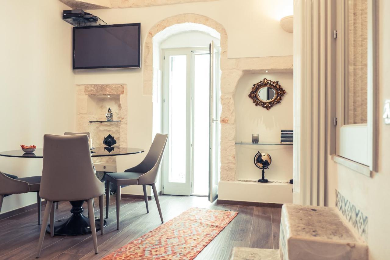 800S Home Luxury Rooms Остуни Экстерьер фото