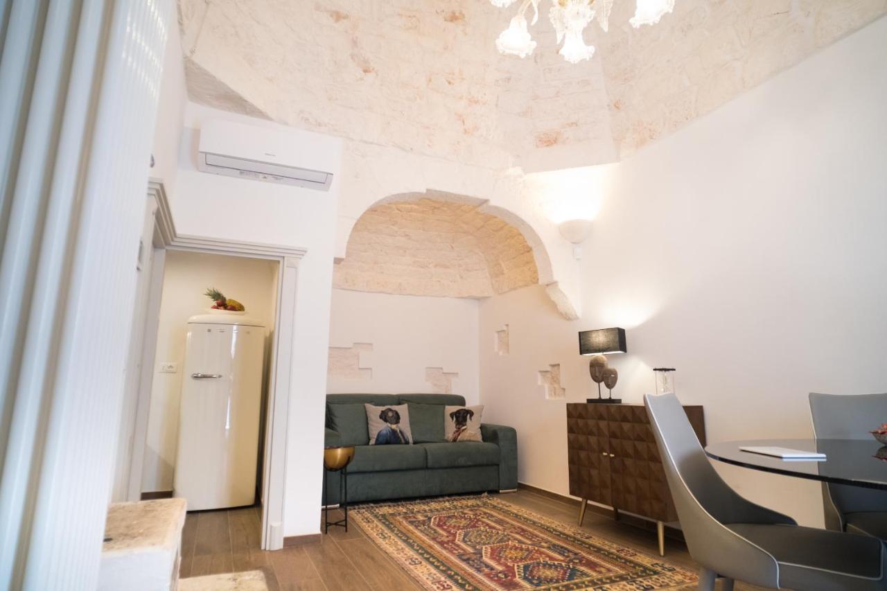800S Home Luxury Rooms Остуни Экстерьер фото